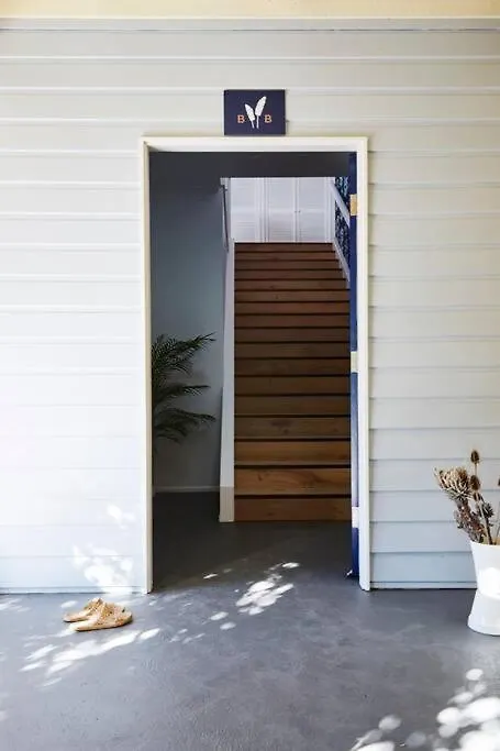 Barefoot Bungalow - Beachfront Byron Bay
