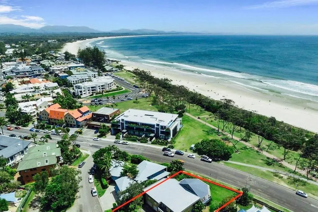 Barefoot Bungalow - Beachfront Byron Bay 0*,